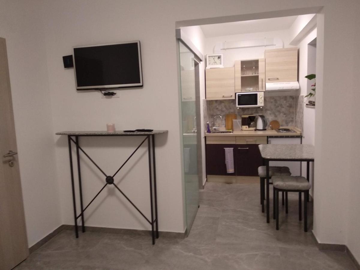 Apartmaji Lejardin Skofljica Экстерьер фото