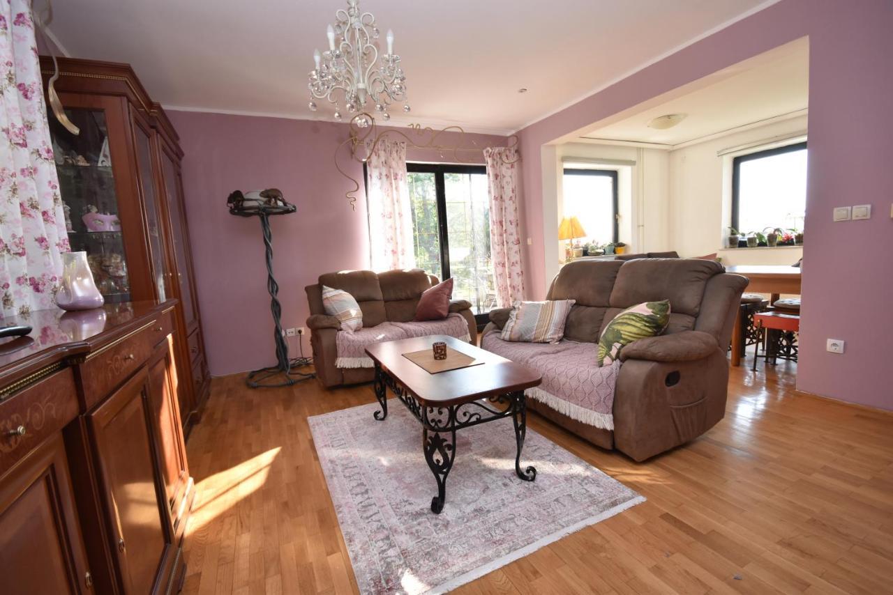 Apartmaji Lejardin Skofljica Экстерьер фото
